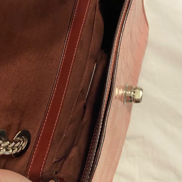 Pink alligator skin coach purse with metal chain - Picture 3 of 5